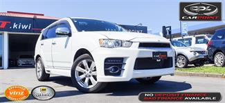 2010 Mitsubishi Outlander - Thumbnail