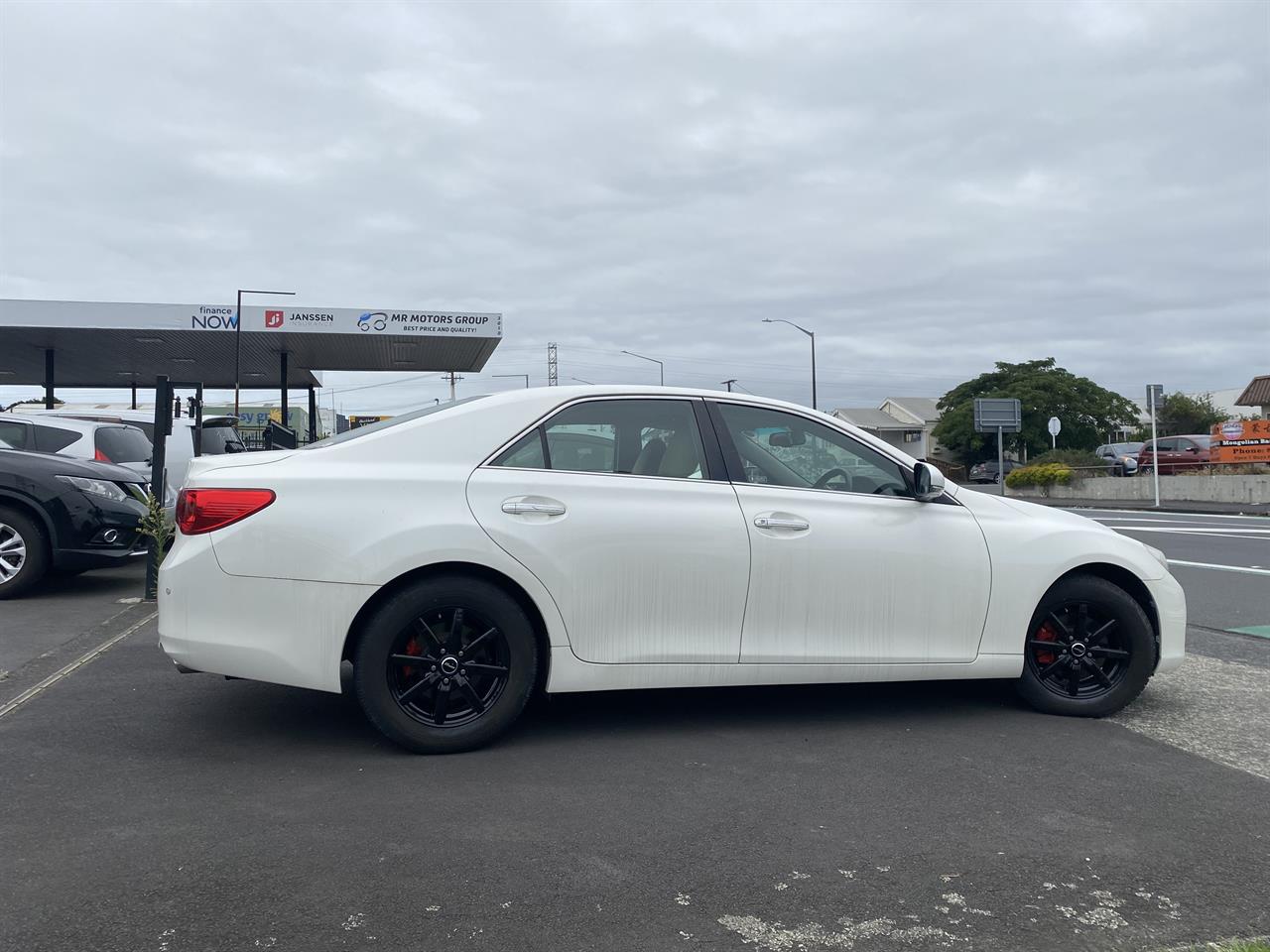 2011 Toyota Mark-X