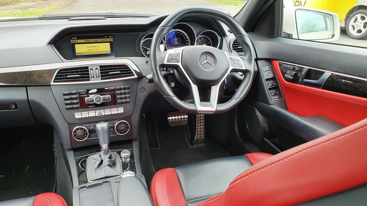 2011 Mercedes-Benz C63