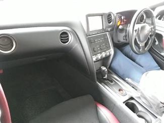2008 Nissan GT-R - Thumbnail