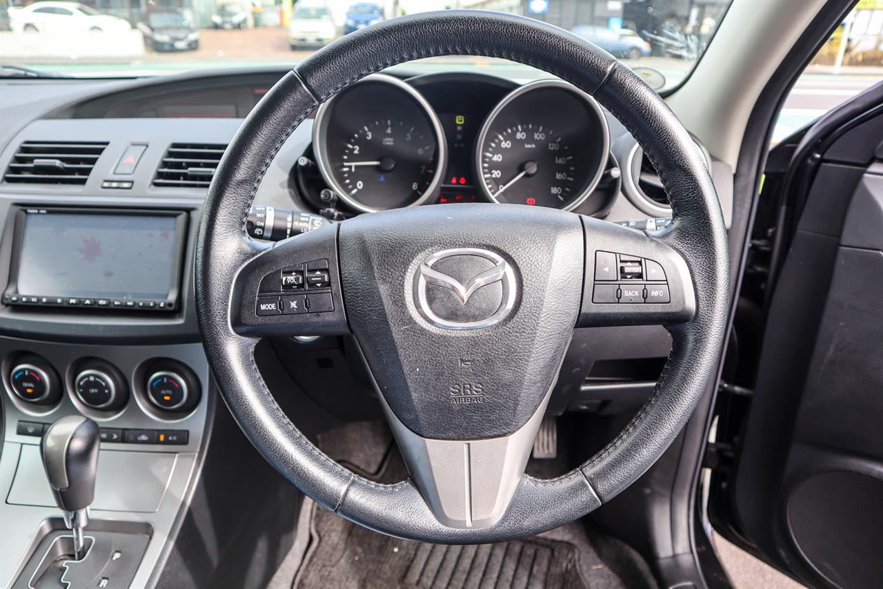 2010 Mazda Axela