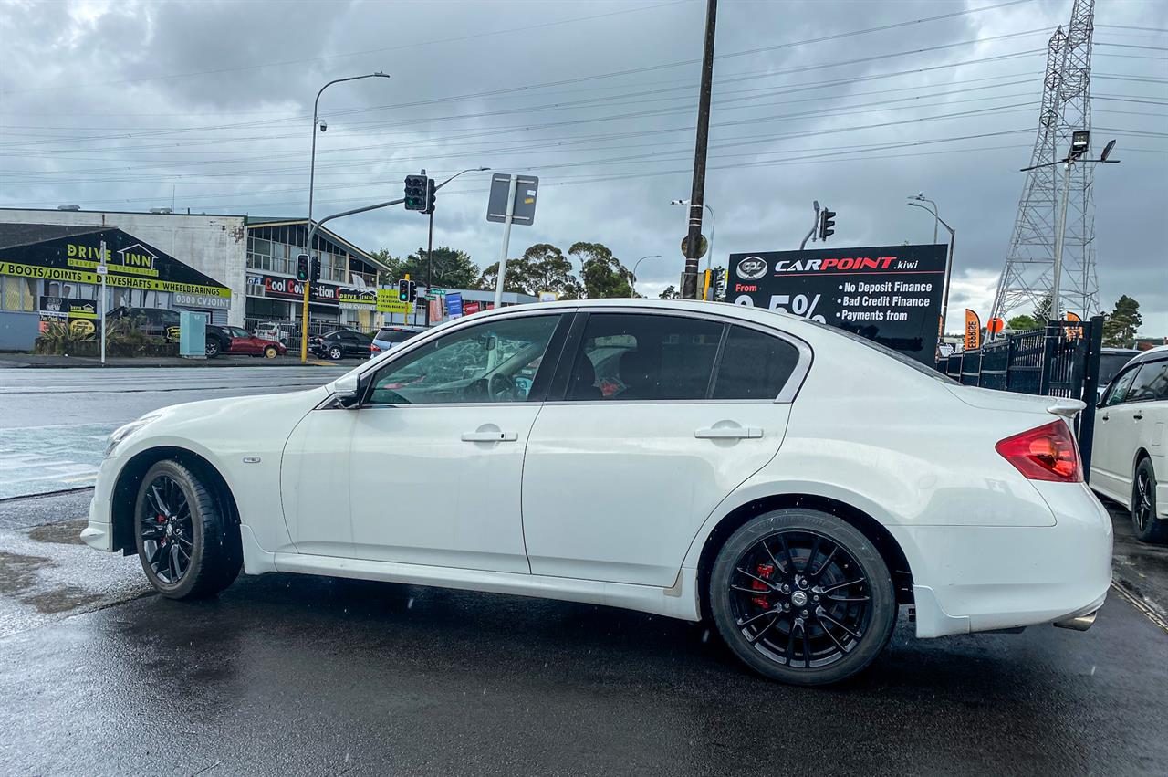 2010 Nissan Skyline