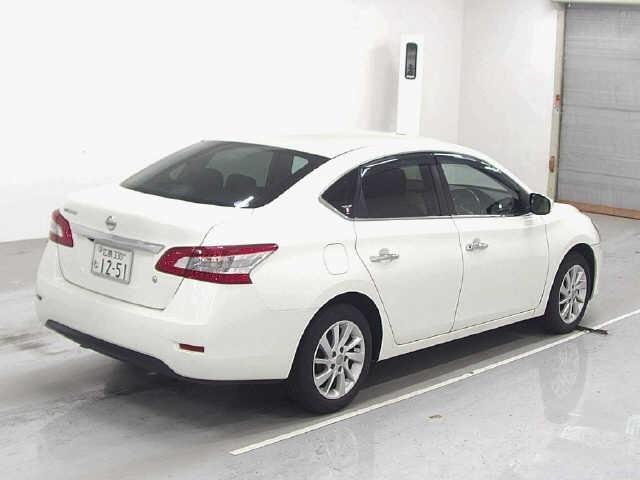 2013 Nissan Bluebird Sylphy