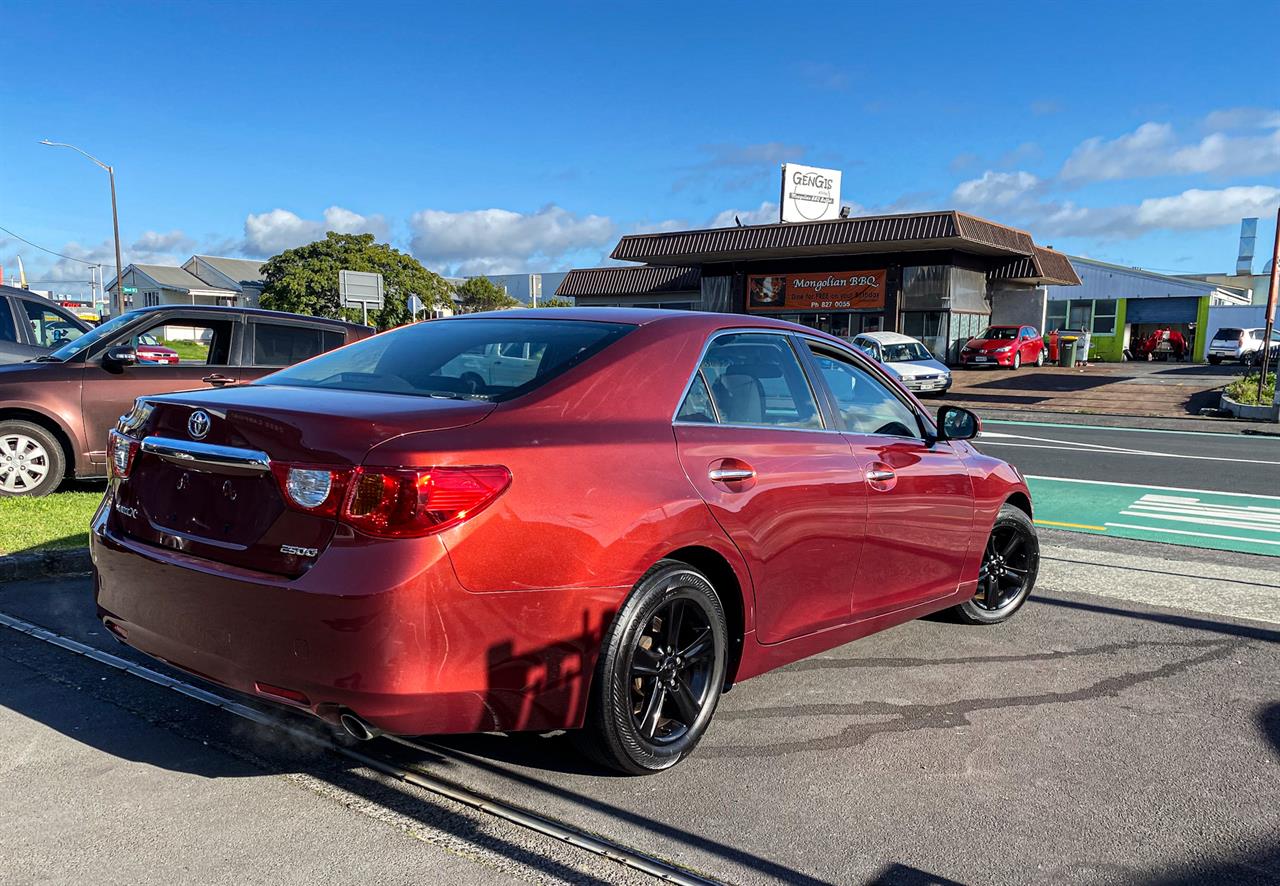 2011 Toyota Mark-X